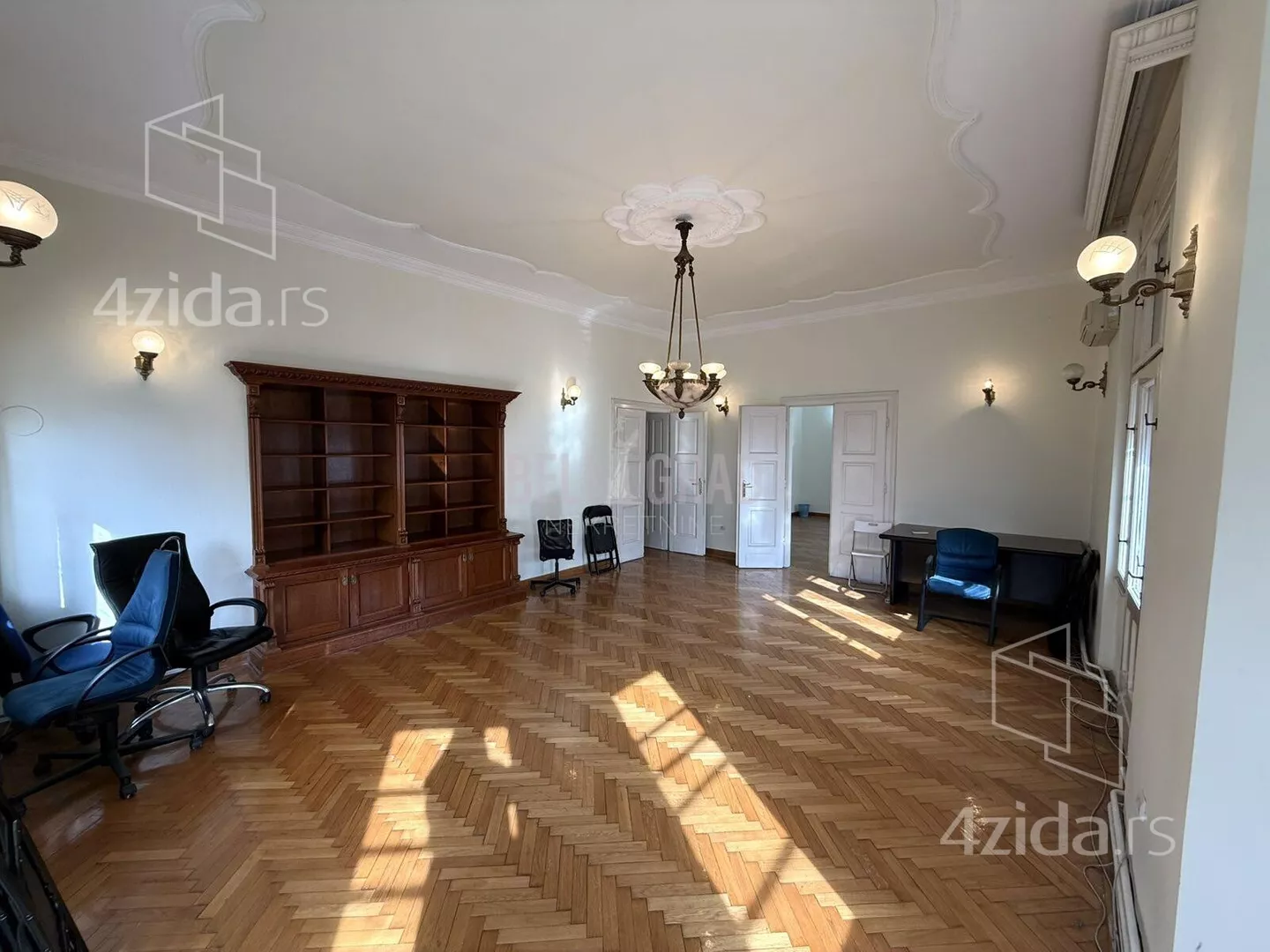 Šestosoban stan | 4zida