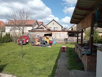 21. Oktobra | 4zida.rs
