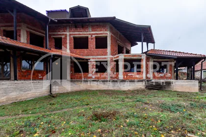 Rujnička | 4zida.rs