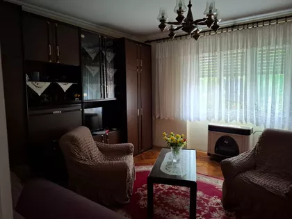 Mali Radanovac | 4zida.rs