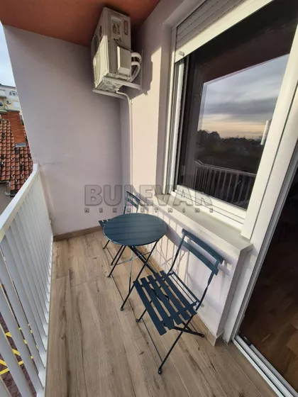 Starine Novaka | 4zida.rs