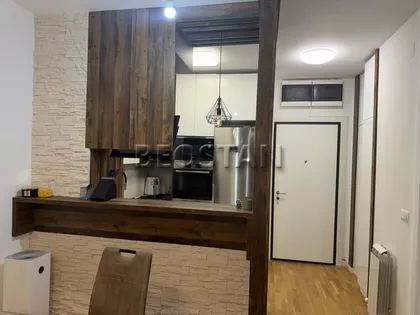 ŽIvka Davidovića | 4zida.rs