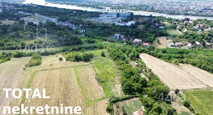 Plac | 4zida