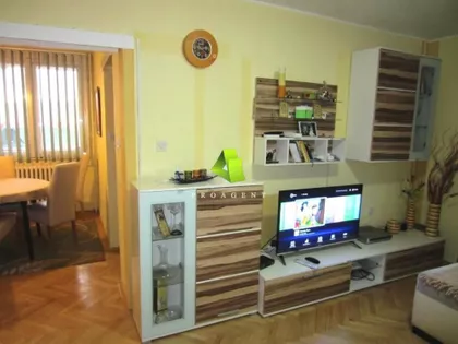 Bulevar Nemanjića | 4zida.rs