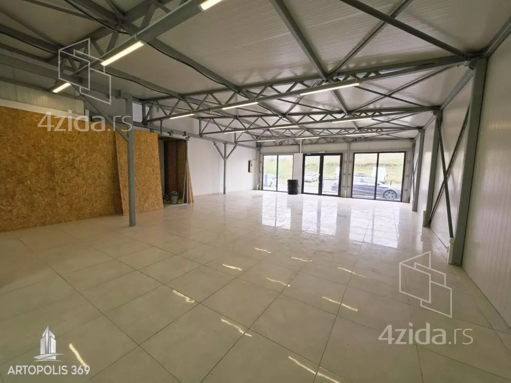 Poslovni prostor | 4zida