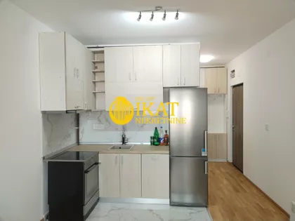 Karađorđeva | 4zida.rs