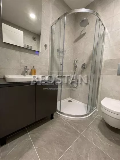 Tosin Bunar | 4zida.rs