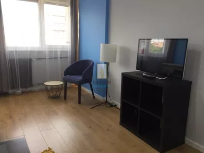 Ustanička | 4zida.rs