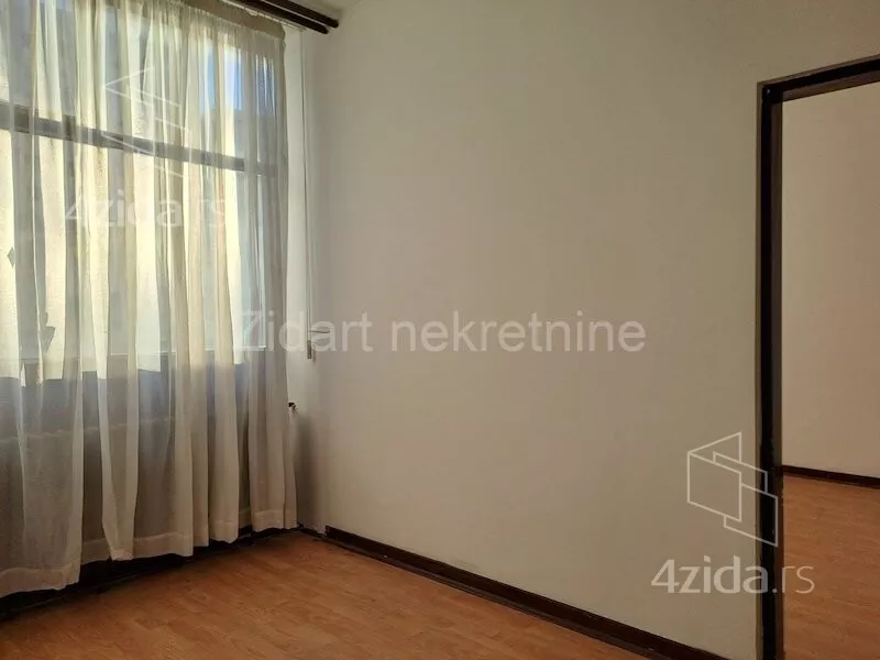 Kancelarija | 4zida