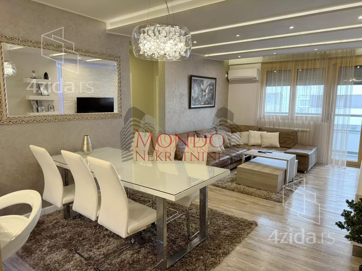 Dvoiposoban stan | 4zida