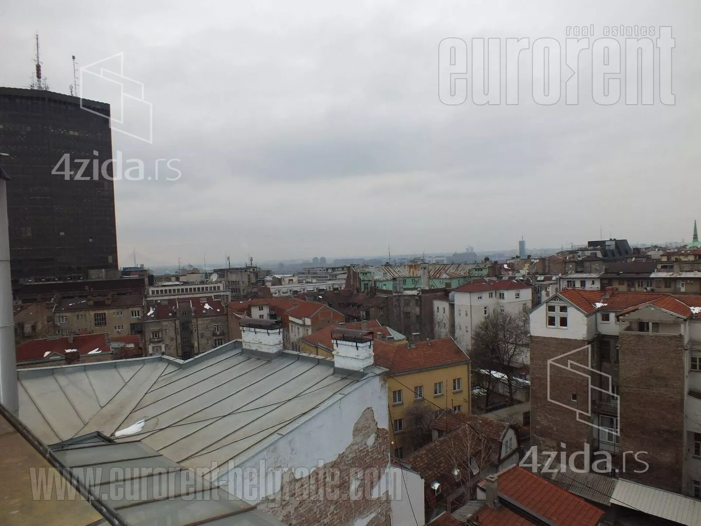 Petosoban stan | 4zida