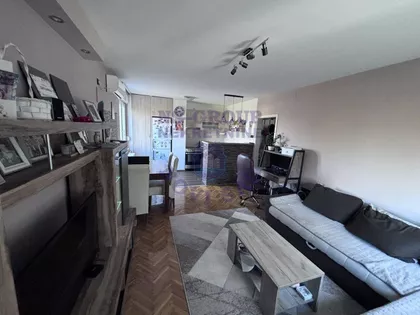 Bulevar Jaše Tomića | 4zida.rs
