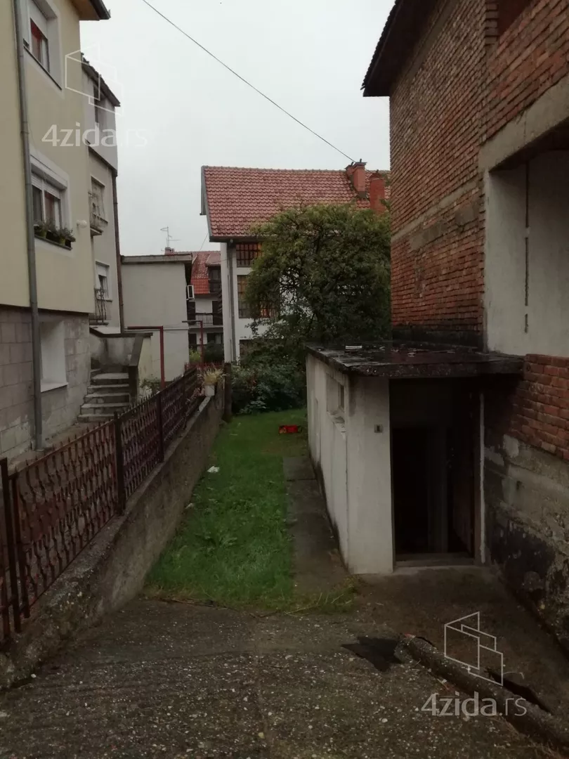3-etažna kuća | 4zida