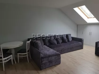 Rade Končara | 4zida.rs