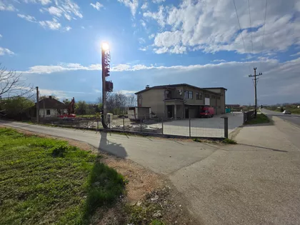 Gračačka 133 | 4zida.rs