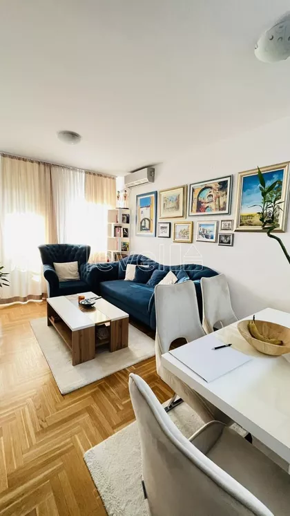 Železnička stanica | 4zida.rs