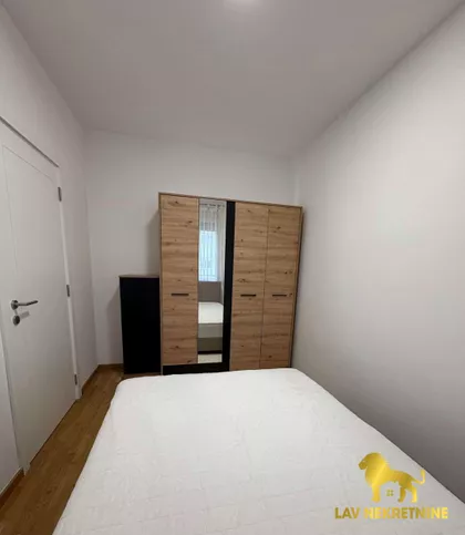 RUMENAČKI PUT | 4zida.rs