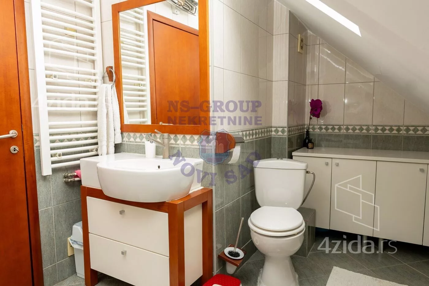 Petosoban stan | 4zida