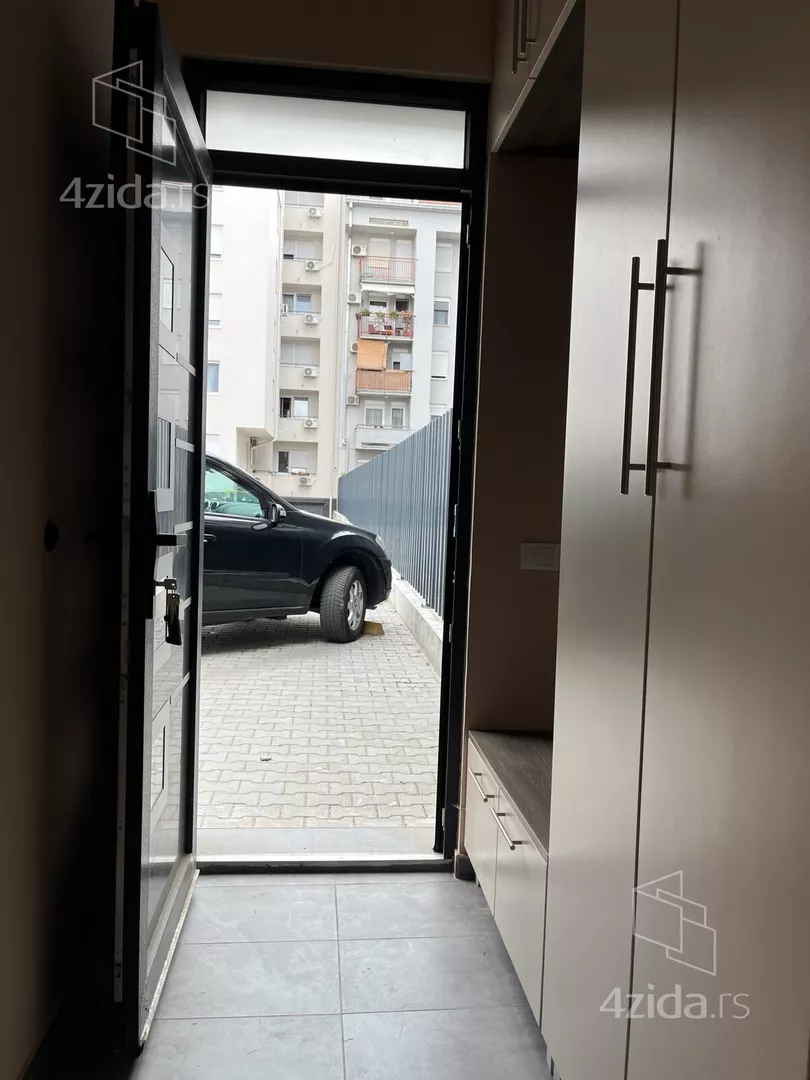 Garsonjera | 4zida