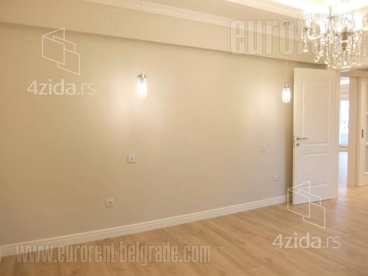 Petosoban stan | 4zida