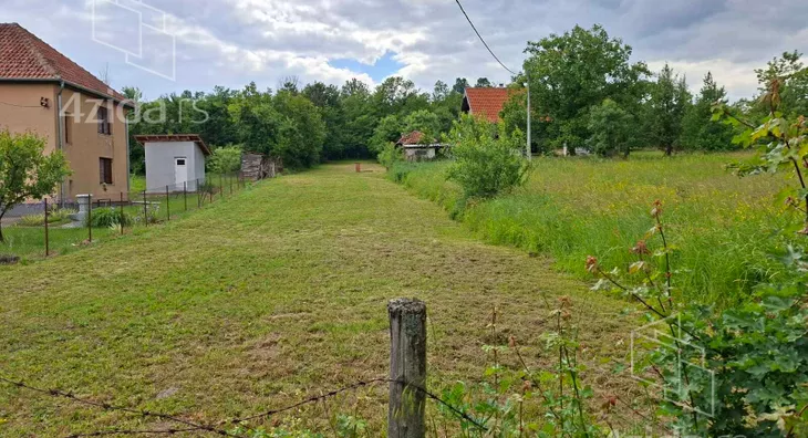 Građevinsko zemljište | 4zida