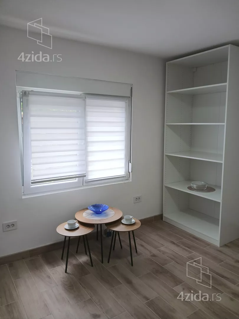 Kancelarija | 4zida