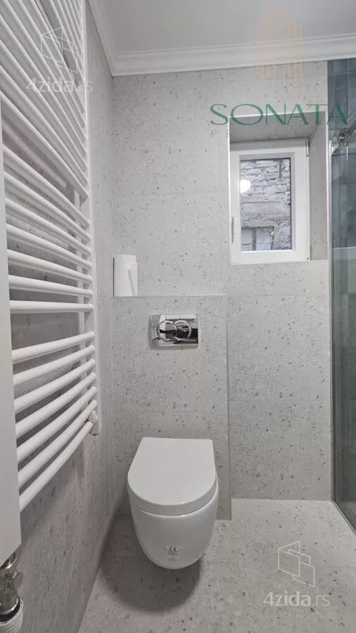 Petosoban stan | 4zida