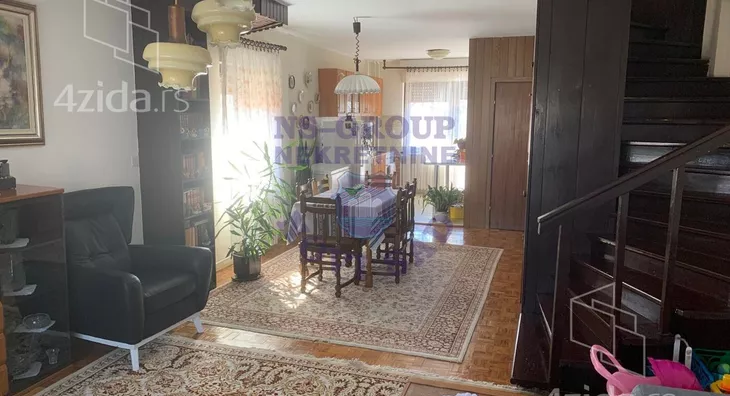 3-etažna kuća | 4zida