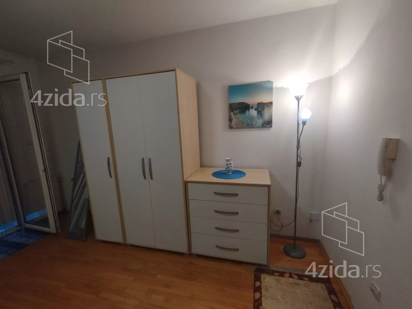 Garsonjera | 4zida