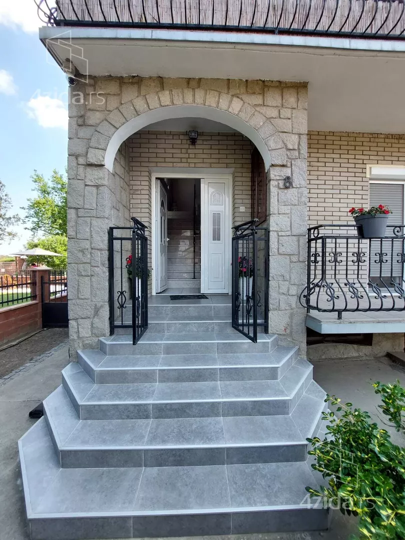 3-etažna kuća | 4zida