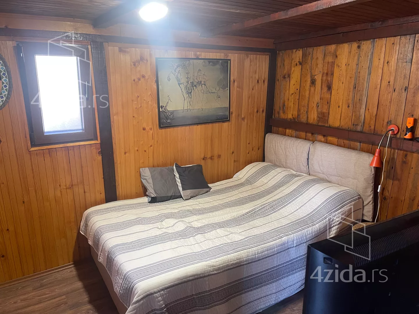 Turistički objekat | 4zida