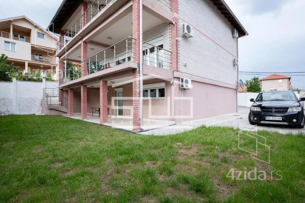 Kuća | 4zida