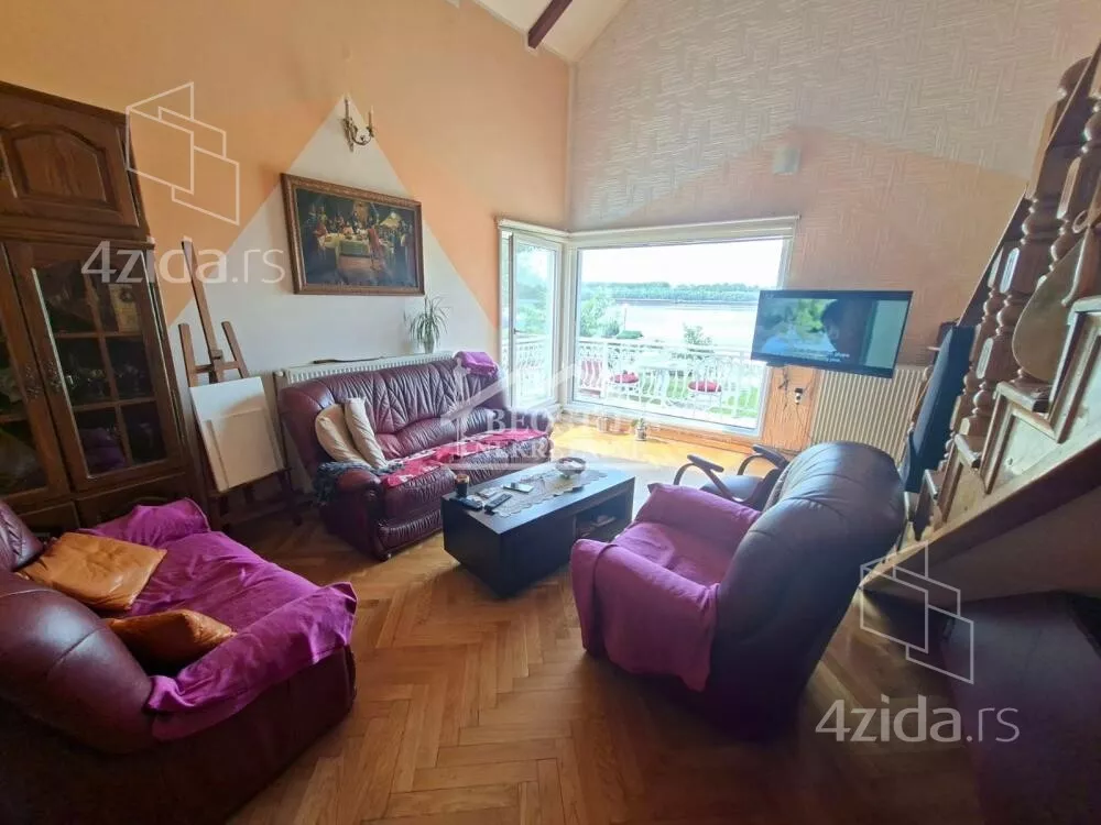 Kuća | 4zida