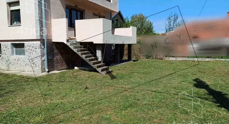 4-etažna kuća | 4zida