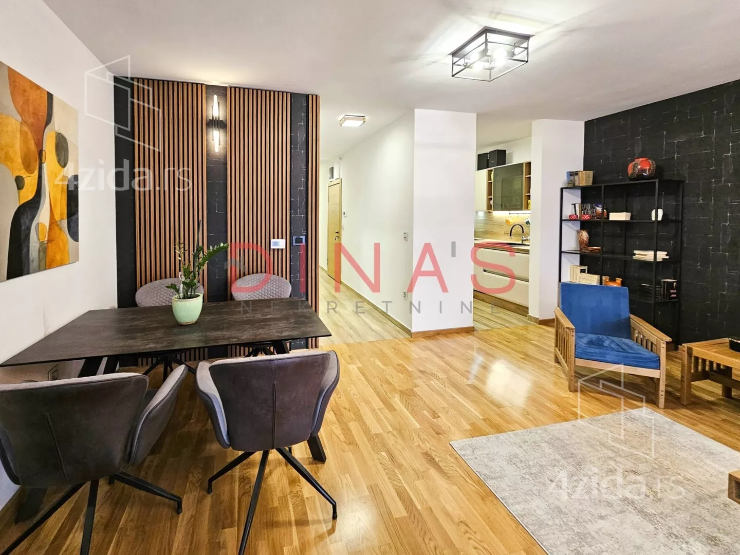 Četvorosoban stan | 4zida