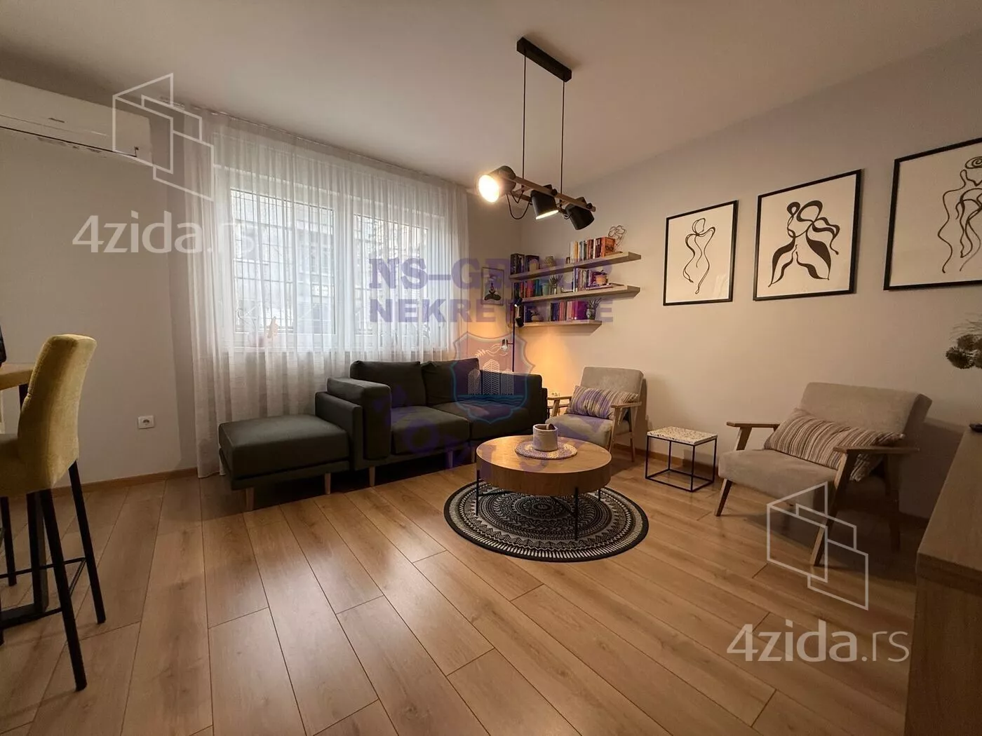 Dvoiposoban stan | 4zida