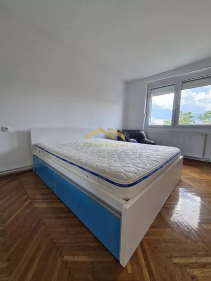 Adamovićevo Naselje | 4zida.rs