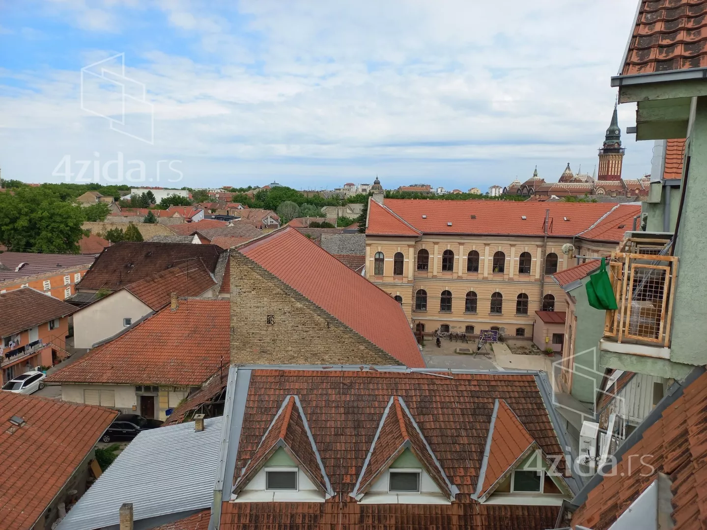 Četvorosoban stan | 4zida