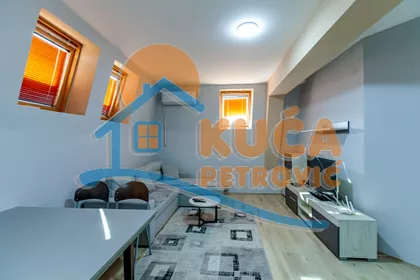 Kozaračka | 4zida.rs