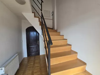 Vojvode Vlahovića | 4zida.rs