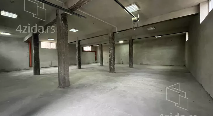 Poslovni prostor | 4zida