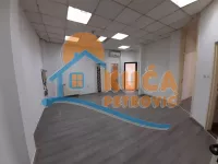 Lokal | 4zida