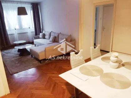 Skupština | 4zida.rs