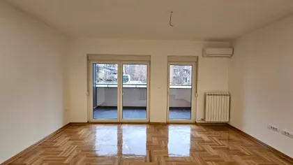 Jovana Dučića | 4zida.rs