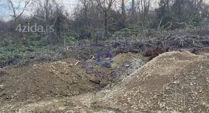 Građevinsko zemljište | 4zida