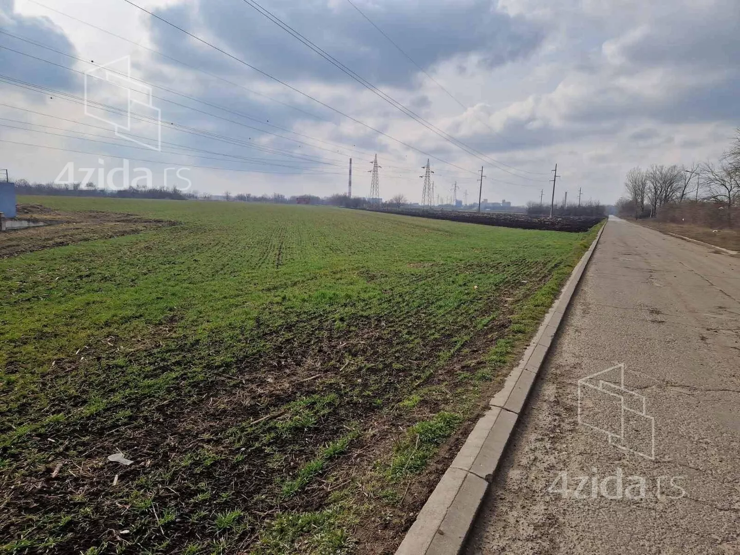 Građevinsko zemljište | 4zida