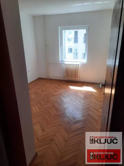 Bulevar Oslobođenja | 4zida.rs