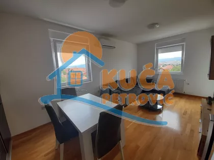 Taska Uzunovića | 4zida.rs