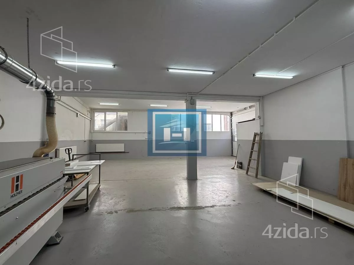 Hala | 4zida