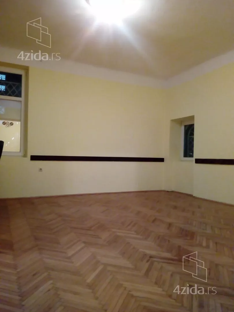 Kancelarija | 4zida